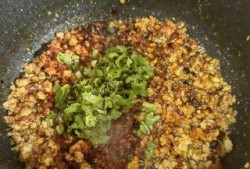 东坡爆料杂酱好吃吗视频,杂酱美味揭秘，尝鲜必看！