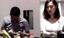 男子爆料老婆做假人视频,真相令人震惊