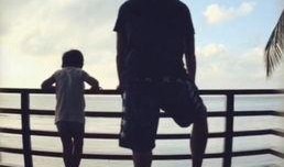 娱乐大爆料背影照片高清