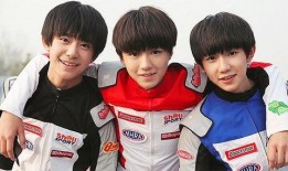 娱乐圈唯粉爆料,某明星恋情疑曝光，粉丝热议不已